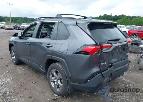 2024 Toyota Rav4 Hybrid Xle z USA, uszkodzony, nr VIN JTMRWRFV1RD239124